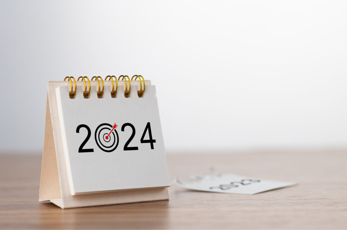 A calendar that reads “2024”.